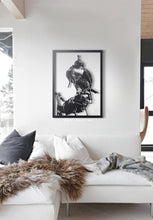 Load image into Gallery viewer, Arabic Falcon Wall Art الصقر العربي - Basic / Premium